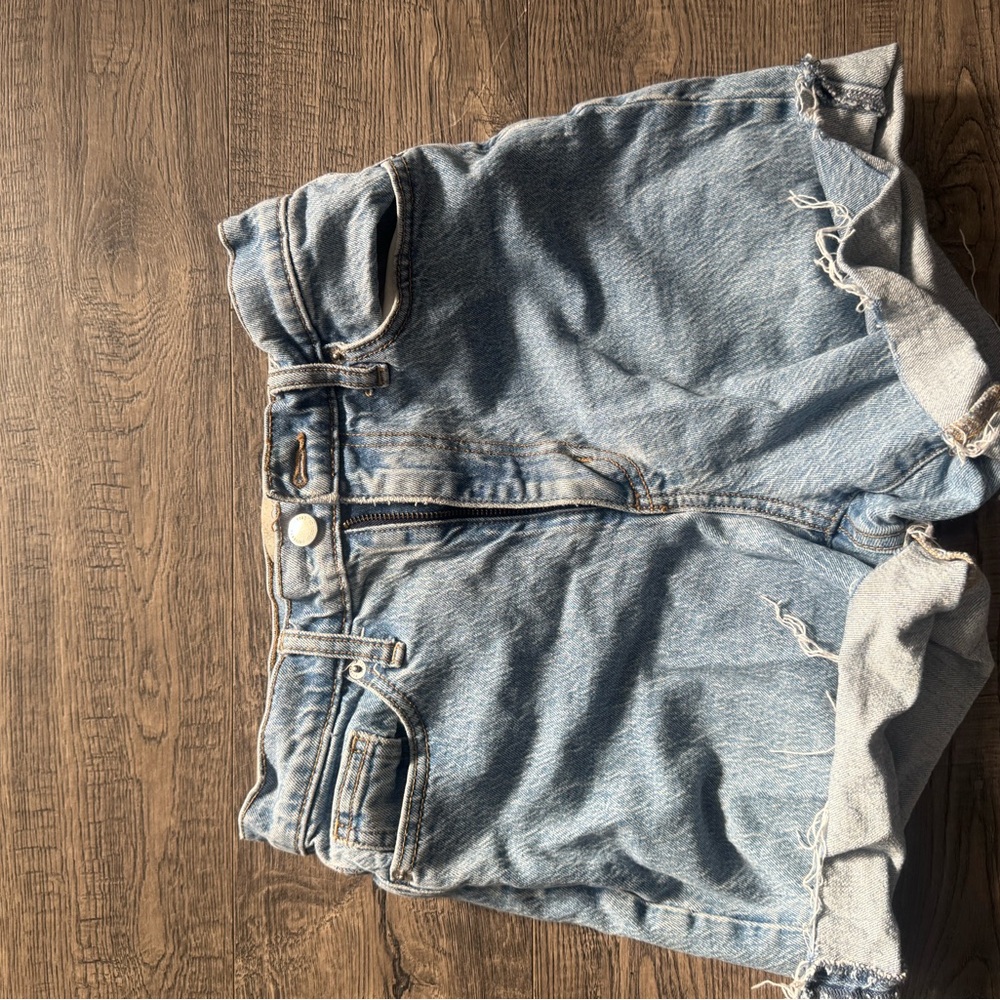 Universal Thread Light Blue Jean Shorts